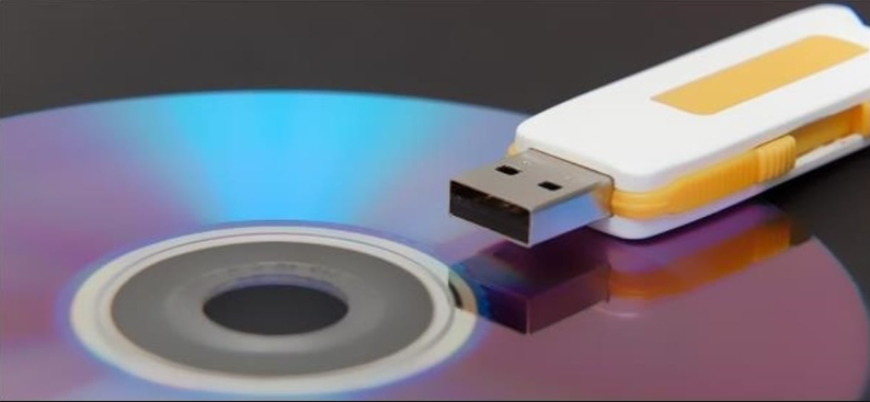 USBメモリのパーティションを削除する